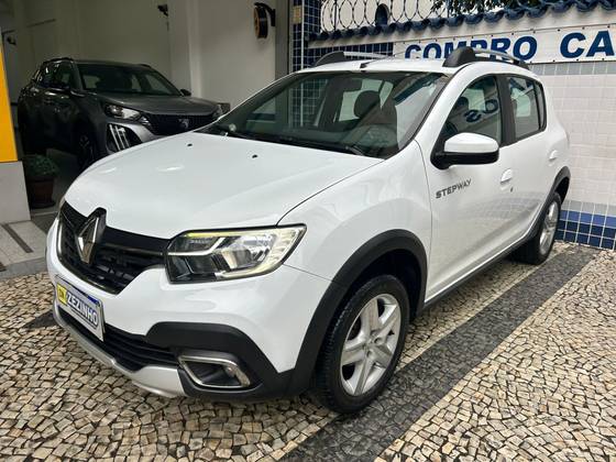 RENAULT SANDERO 1.6 16V SCE FLEX STEPWAY DYNAMIQUE MANUAL RENAULT SANDERO 1.6 16V SCE FLEX STEPWAY DYNAMIQUE MANUAL
